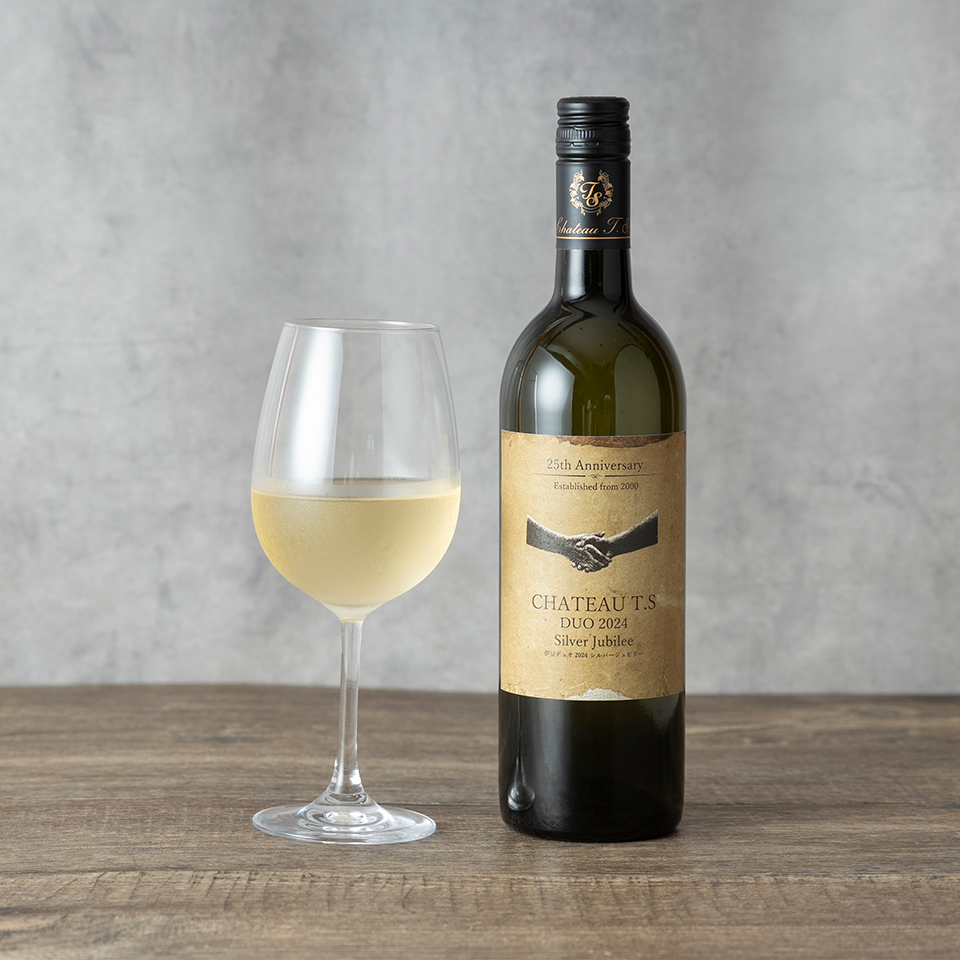 ＦＣバルセロナ １９９７-１９９８シーズン 優勝記念ワイン（公式） FCバルセロナ 1997-1998シーズン 優勝記念ワイン（公式） FC